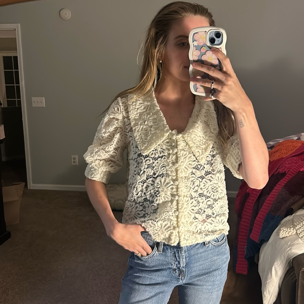 BB Dakota Lace Oversized Collar Peasant Top